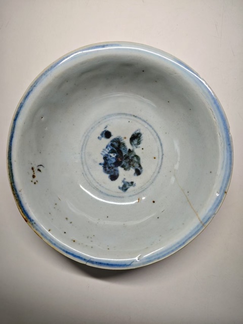 古玩陶瓷青花獅紋碗真品鑒賞圖
