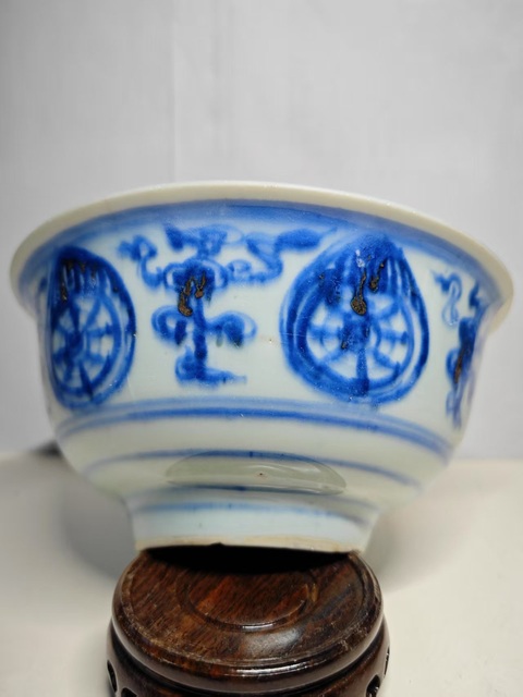 古玩陶瓷青花壽字紋碗真品鑒賞圖