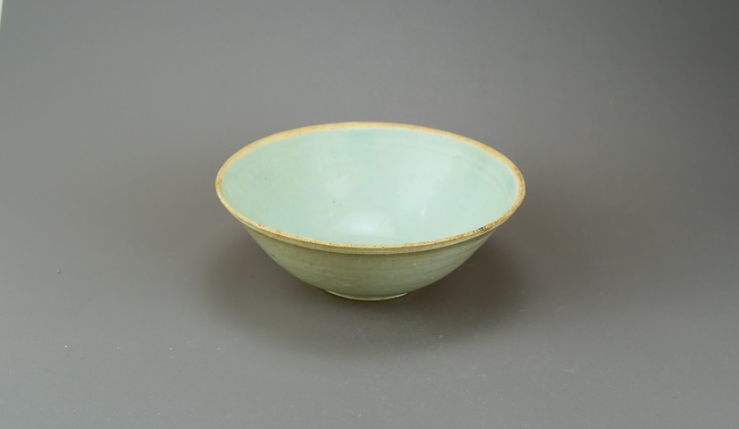 古玩陶瓷精品:南宋湖田窯影青釉面包碗(高級(jí)極簡(jiǎn)之美)拍賣,當(dāng)前價(jià)格177元