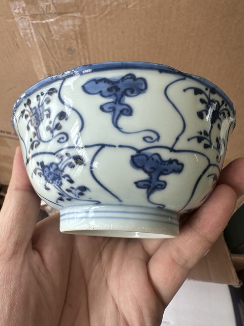 古玩陶瓷青花靈芝花卉紋碗拍賣,當前價格2500元