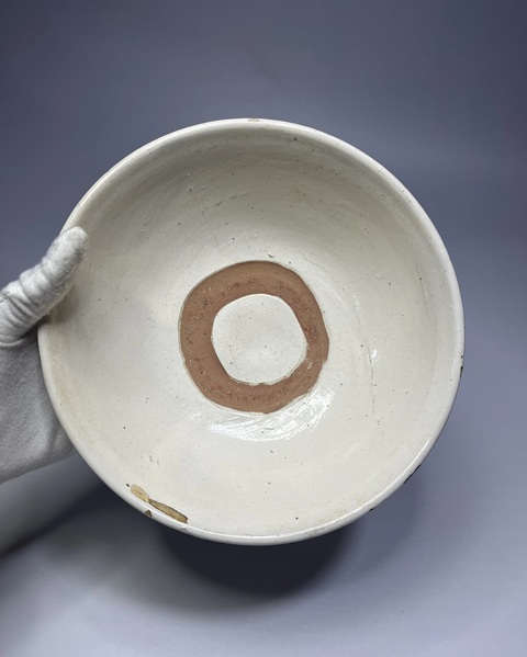 古玩陶瓷堯頭窯白釉大碗真品鑒賞圖