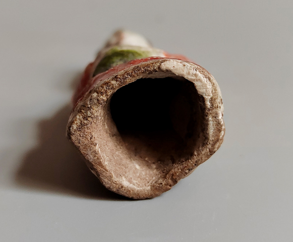 古玩陶瓷金元八義窯紅綠彩童子塑像拍賣(mài),當(dāng)前價(jià)格888元