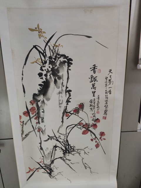 古玩字畫手工精裱洪厚甜,余有志,李復翔合作蘭石圖拍賣，當前價格388元
