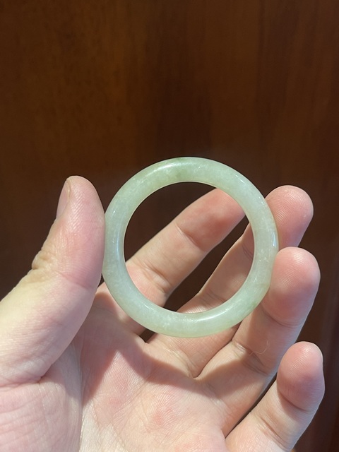 古玩玉器翡翠雕“素紋環(huán)”拍賣,當前價格1600元