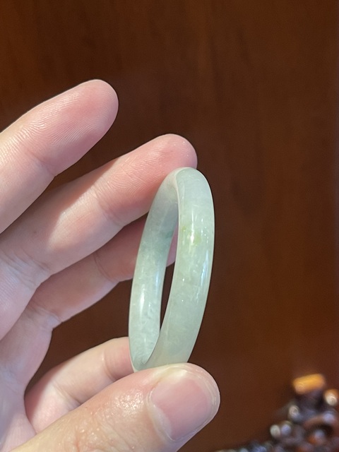 古玩玉器翡翠雕“素紋環(huán)”拍賣,當前價格1600元