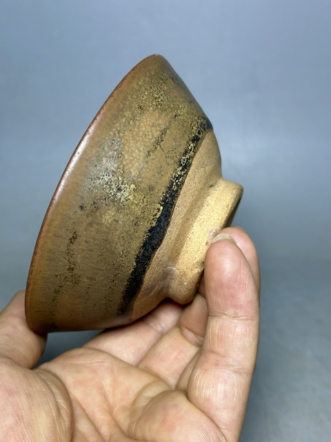 古玩陶瓷盞真品鑒賞圖