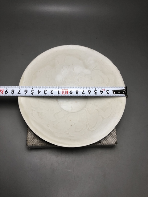古玩陶瓷【館藏級精品】宋代 青白瓷劃花碗【頂級釉水如玉石般】【收藏價值比較高】拍賣,當(dāng)前價格0元