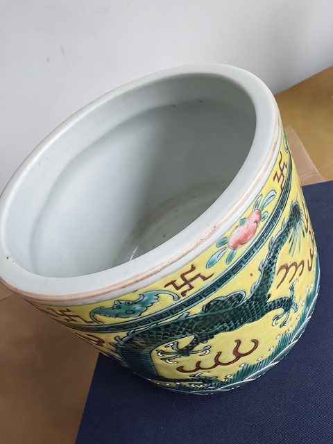 古玩陶瓷龍紋香爐真品鑒賞圖