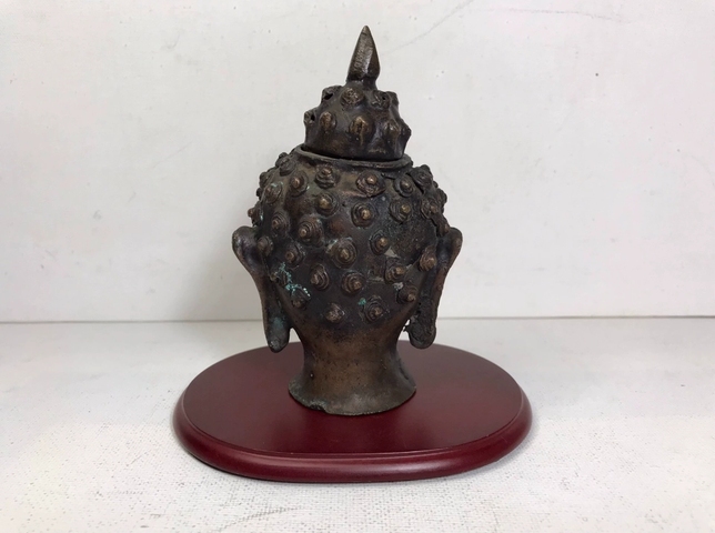 古玩銅器佛首真品鑒賞圖