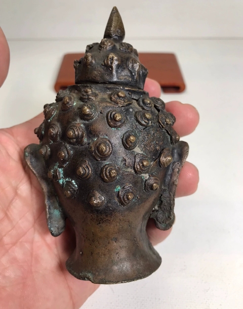 古玩銅器佛首真品鑒賞圖
