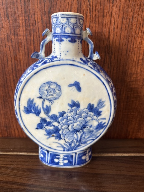古玩陶瓷青花抱月瓶拍賣,當前價格8888元