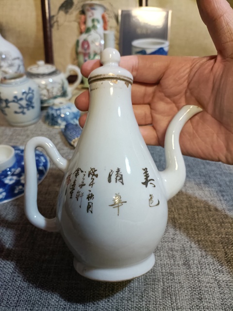 古玩陶瓷民國粉彩桃花美女圖茶壺拍賣,當前價格5888元