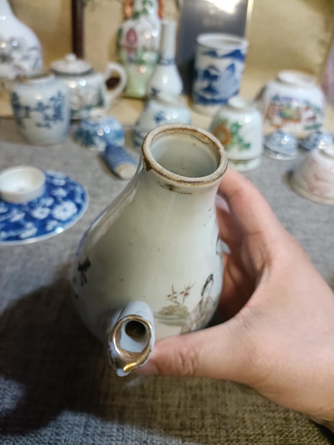 古玩陶瓷民國粉彩桃花美女圖茶壺拍賣,當前價格5888元
