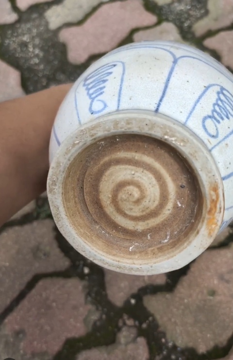 古玩陶瓷晚明安南窯玉壺春瓶拍賣，當前價格2000元