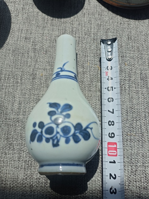 古玩陶瓷清早期青花花卉紋膽式瓶拍賣,當(dāng)前價(jià)格2888元