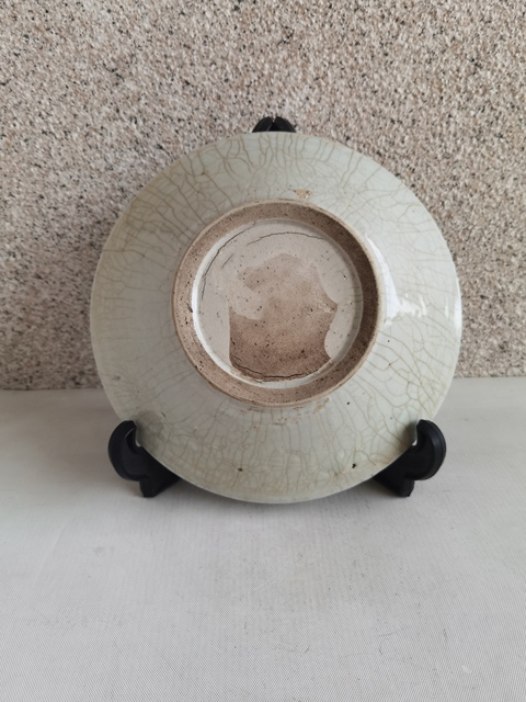 古玩陶瓷青花花卉紋盤(pán)拍賣,當(dāng)前價(jià)格350元