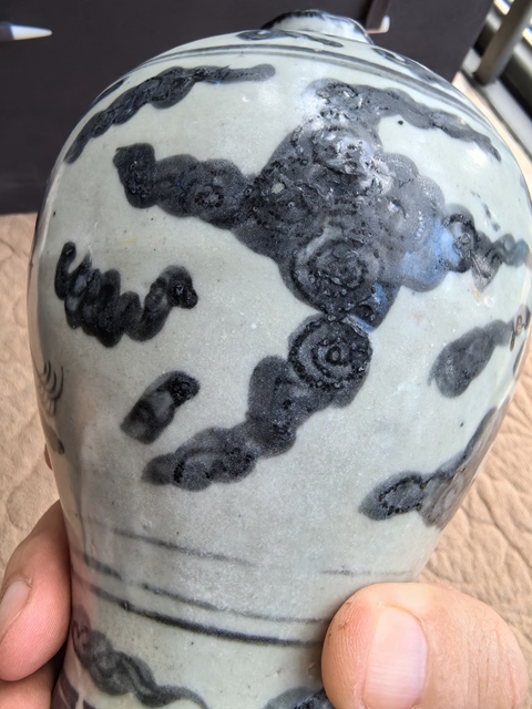 古玩陶瓷明晚期青花云鶴紋梅瓶拍賣，當前價格15980元