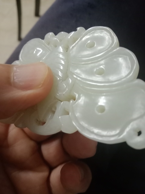 古玩玉器和田玉雕“蝴蝶佩”拍賣,當前價格3800元