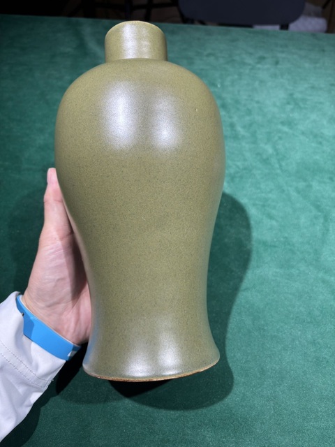 古玩陶瓷清中期 茶葉末釉梅瓶（淄博窯）拍賣，當前價格5500元