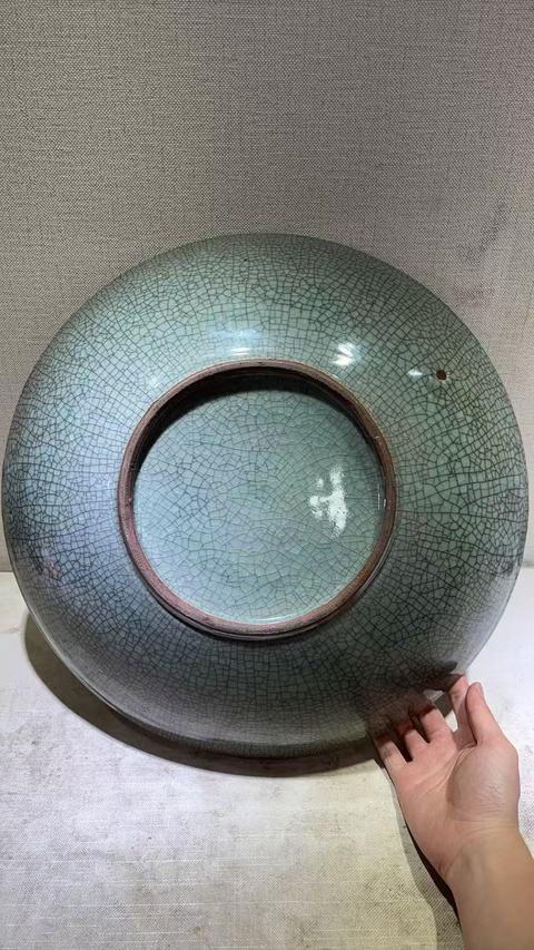 古玩陶瓷哥釉盤真品鑒賞圖