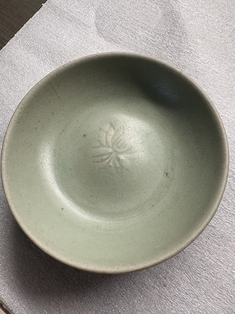古玩陶瓷青瓷杯真品鑒賞圖