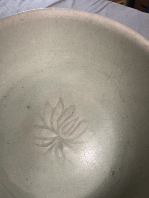 古玩陶瓷青瓷杯真品鑒賞圖