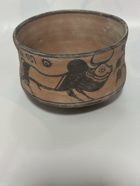 古玩陶瓷哈拉帕牛紋真品鑒賞圖