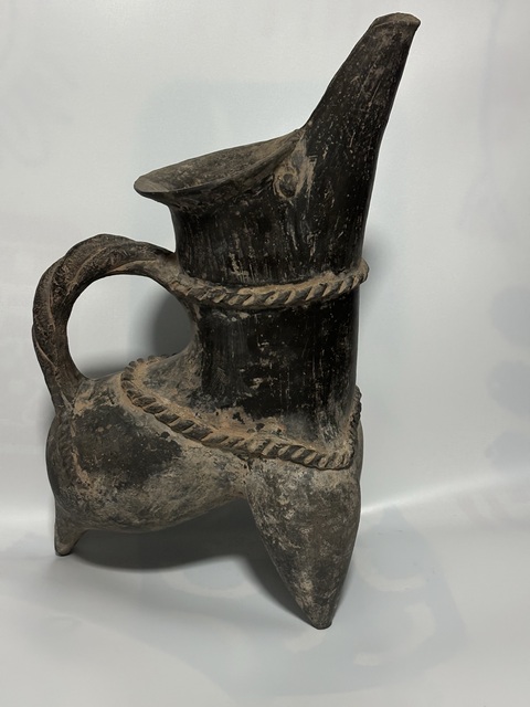 古玩陶瓷龍山文化·陶鬶真品鑒賞圖