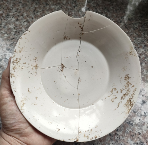 古玩陶瓷定窯白釉葵口盤拍賣,當前價格2800元