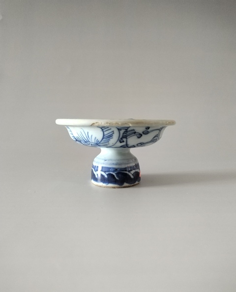 古玩陶瓷(珍貴茶器)青花淡描花卉高足茶盞托拍賣,當(dāng)前價(jià)格568元