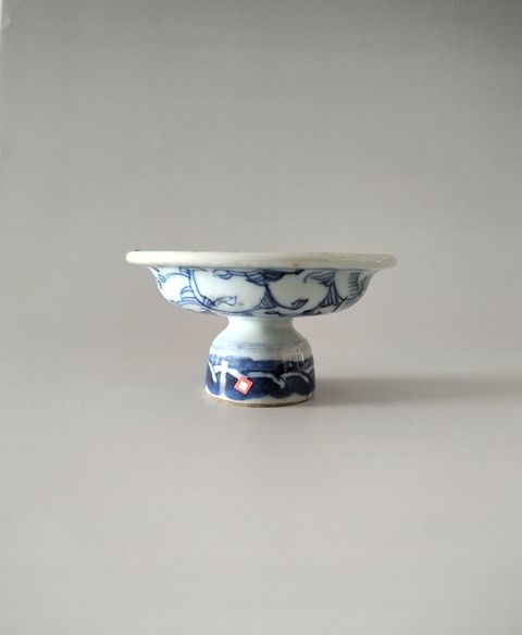 古玩陶瓷(珍貴茶器)青花淡描花卉高足茶盞托拍賣,當(dāng)前價(jià)格568元