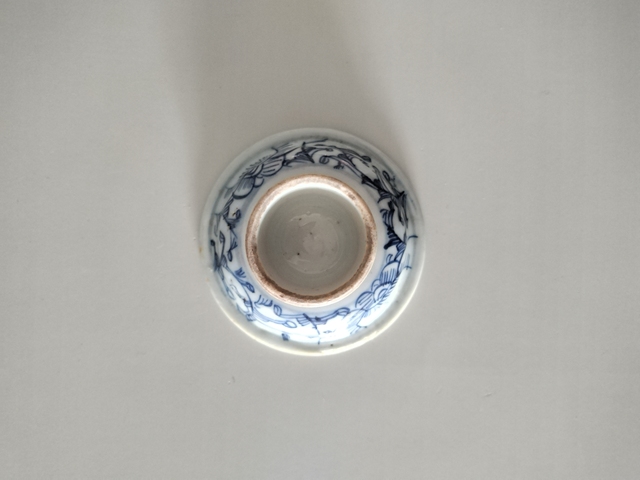 古玩陶瓷(珍貴茶器)青花淡描花卉高足茶盞托拍賣,當(dāng)前價(jià)格568元