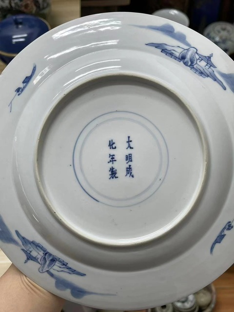 古玩陶瓷清中早·青花人物故事紋折沿盤 真品鑒賞圖