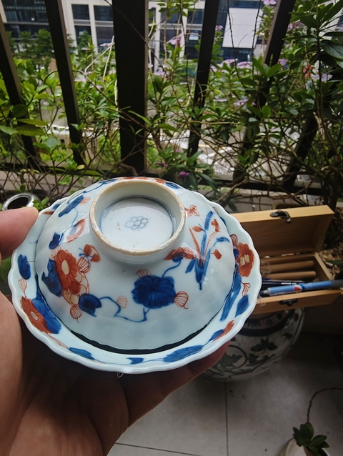 古玩陶瓷康熙青花礬紅描金花口蓋碗拍賣,當前價格600元