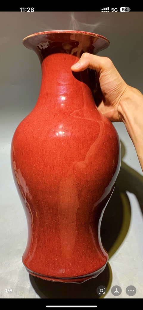 古玩陶瓷紅釉觀(guān)音瓶真品鑒賞圖