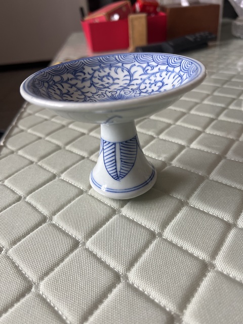 古玩陶瓷高足盤真品鑒賞圖