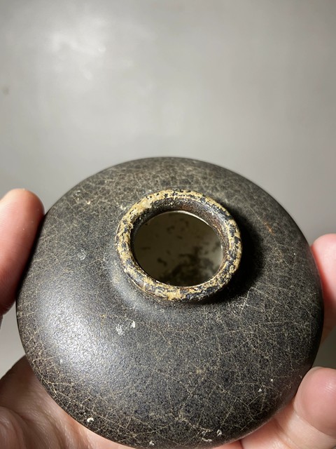 古玩陶瓷黑釉水盂真品鑒賞圖
