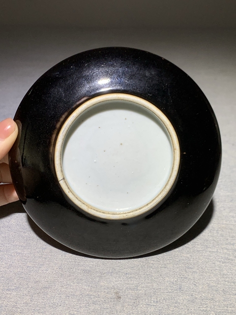 古玩陶瓷烏金釉水洗真品鑒賞圖