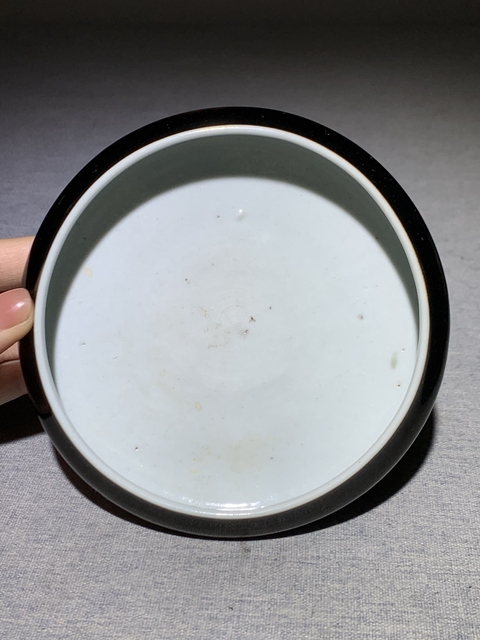 古玩陶瓷烏金釉水洗真品鑒賞圖