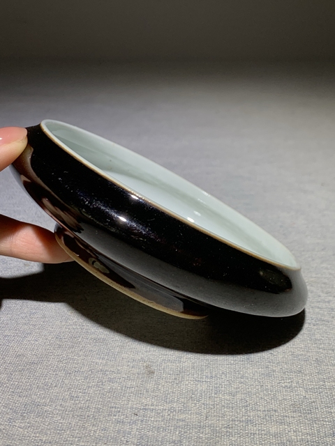 古玩陶瓷烏金釉水洗真品鑒賞圖