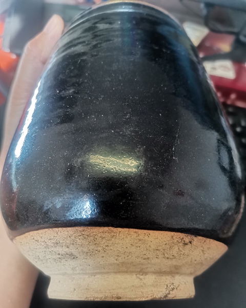古玩陶瓷磁州窯黑釉雞心罐形花器拍賣,當(dāng)前價格5000元