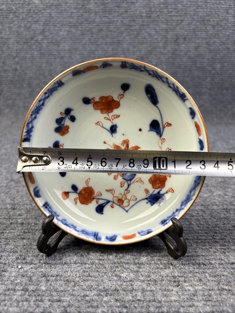 古玩陶瓷青花礬紅描金花卉紋盤拍賣，當(dāng)前價格666元
