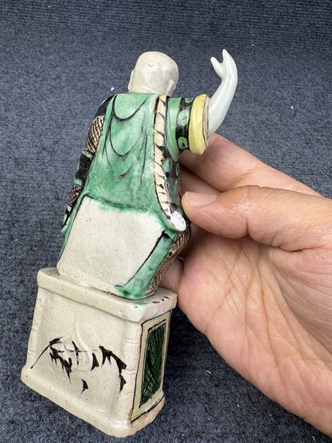 古玩陶瓷素三彩人物素像拍賣,當前價格699元