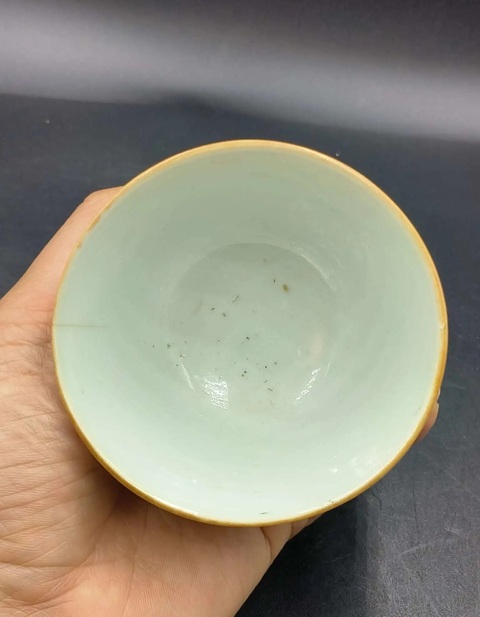 古玩陶瓷麒麟送子粉彩杯拍賣,當(dāng)前價格588元