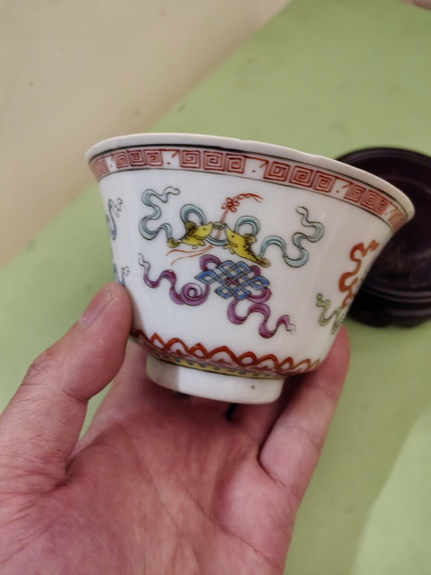 古玩陶瓷粉彩八寶紋仰鐘杯拍賣，當前價格5000元