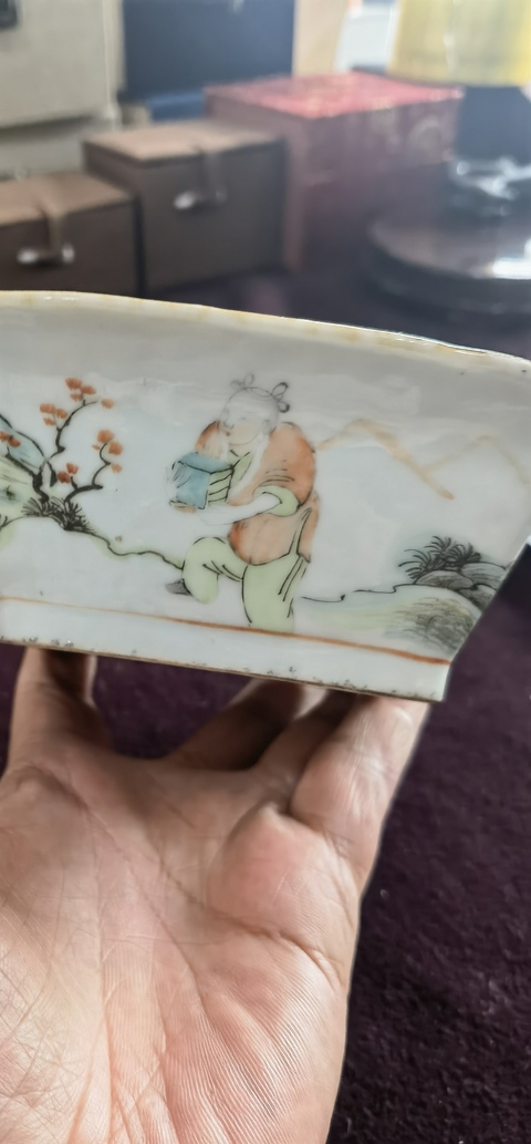古玩陶瓷粉彩人物故事四方碗真品鑒賞圖
