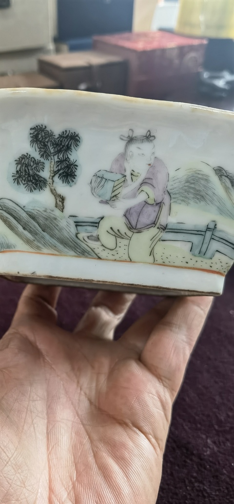 古玩陶瓷粉彩人物故事四方碗真品鑒賞圖