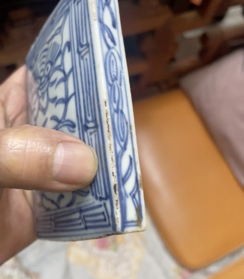 古玩陶瓷清中期.青花蓋盒一套780拍賣,當前價格780元