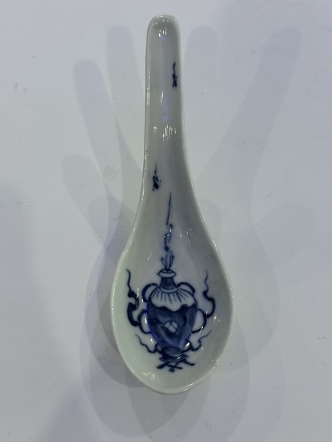 古玩陶瓷博古圖青花湯勺拍賣,當前價格788元
