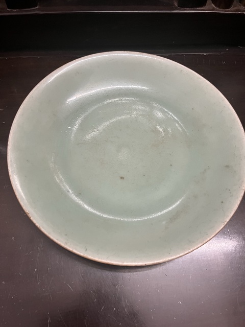 古玩陶瓷豆青釉盤拍賣，當前價格2888元